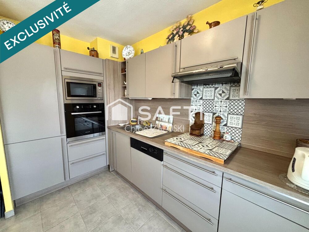 Vente Appartement Appartement T4 avec piscine, garage et place de parking privative Frejus