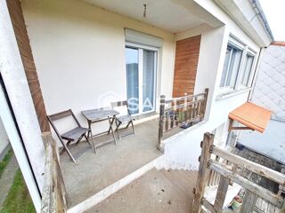 Vente Maison Maison spacieuse avec studio acoustique, garage et jardin. La planche