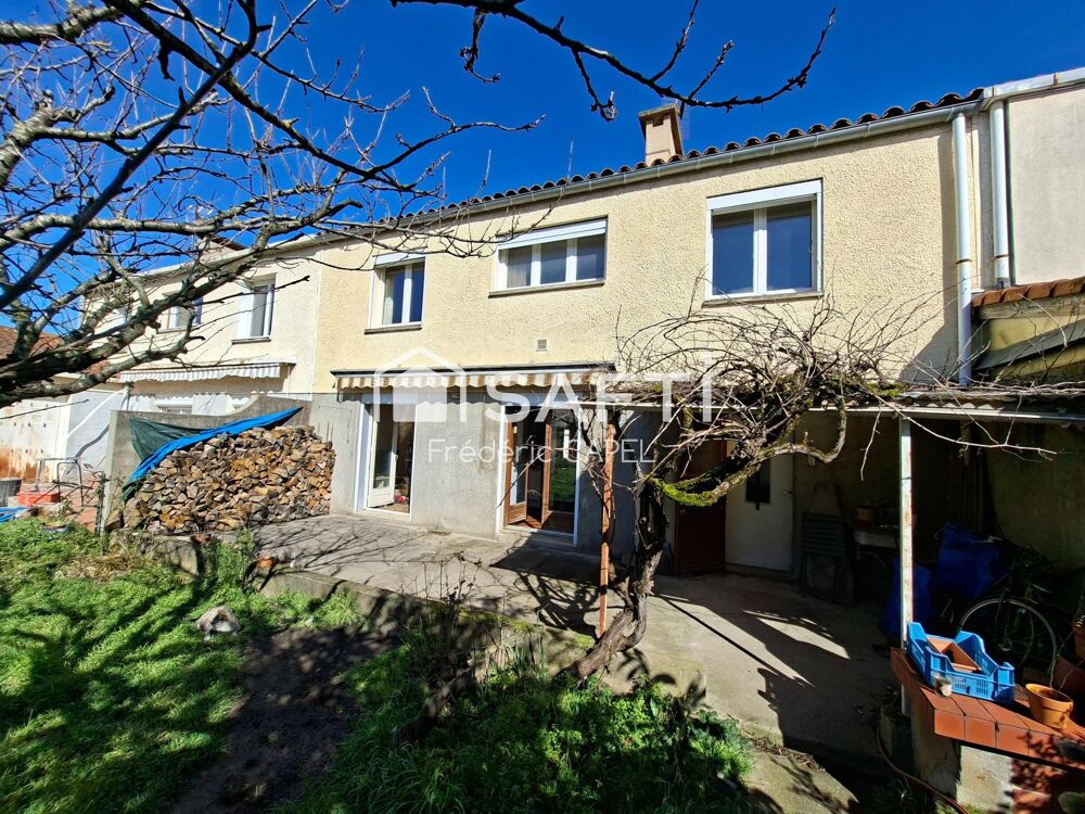 Vente Maison Maison 5 pièces sur un terrain de 353 m². Aussillon