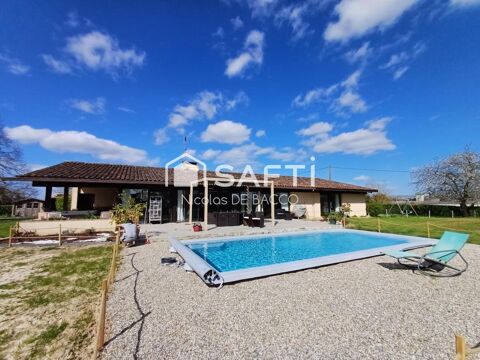   Maison de style Gigogne, de 180 m2. Maison - 7 pièce(s) - 182 m²