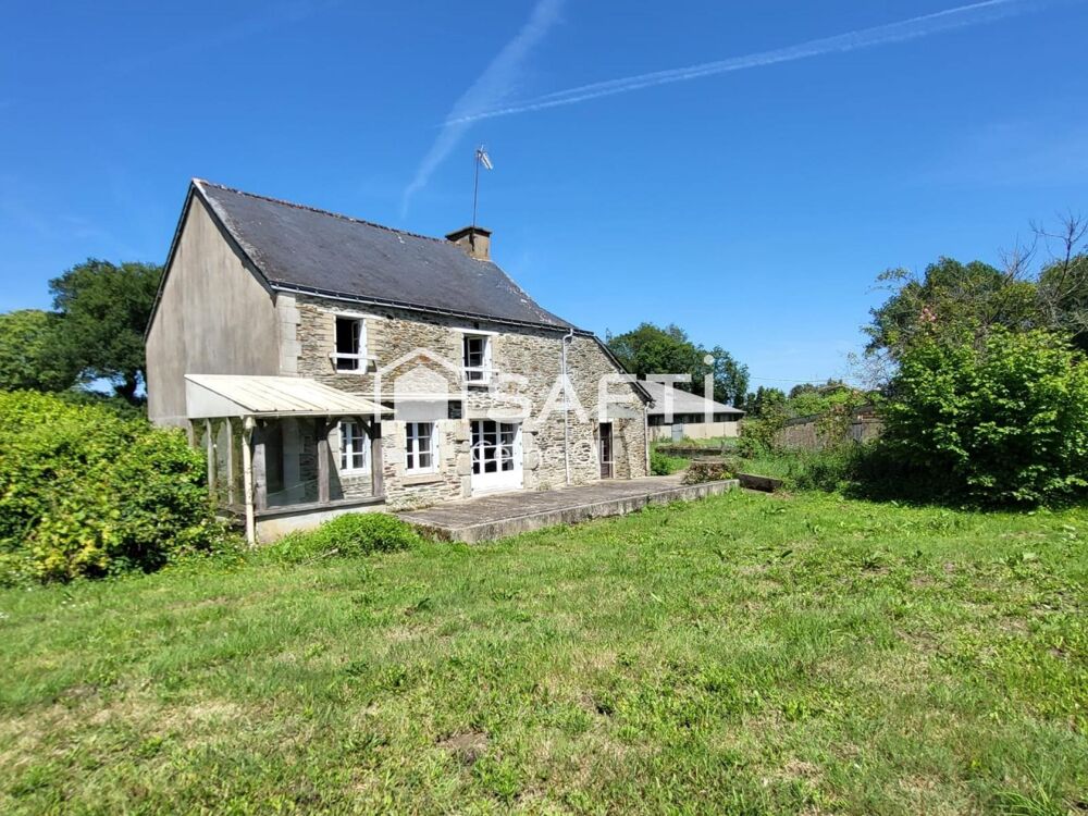 Ancienne ferme en pierres avec nombreuses dépendances sur 5 396 m²