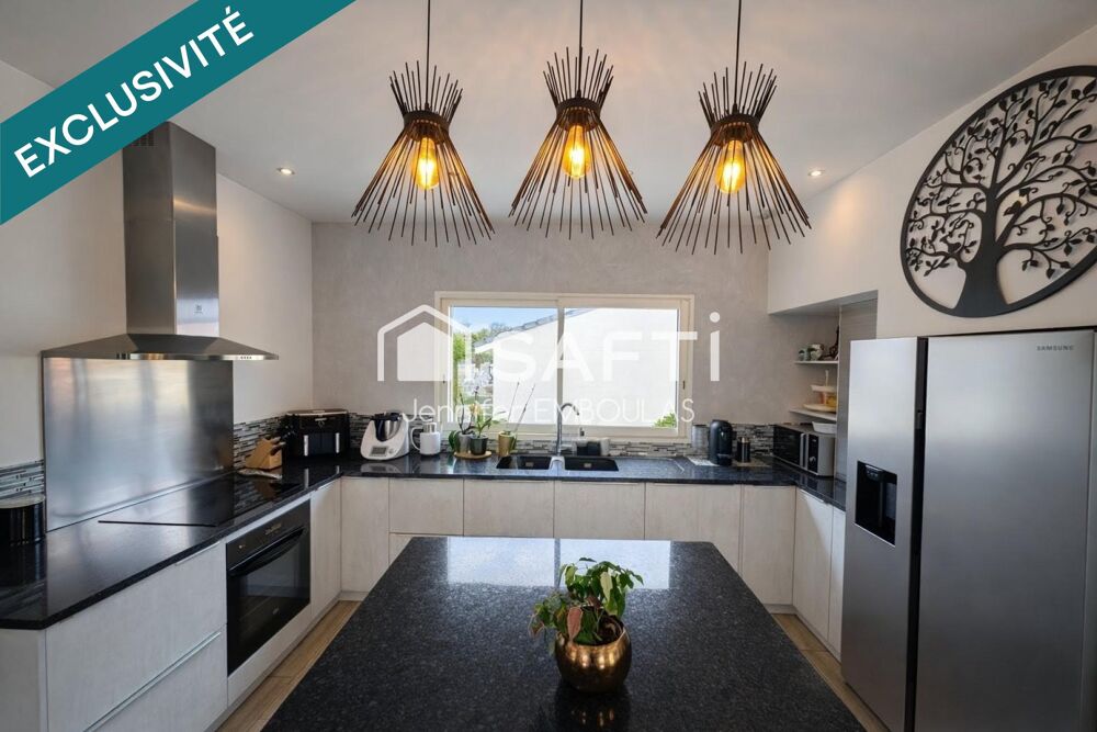 Maison familiale 180 m²  5 chambres  Piscine à debordement  Garages - Jardin 1400 m²