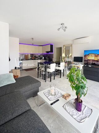  Appartement  vendre 4 pices 78 m