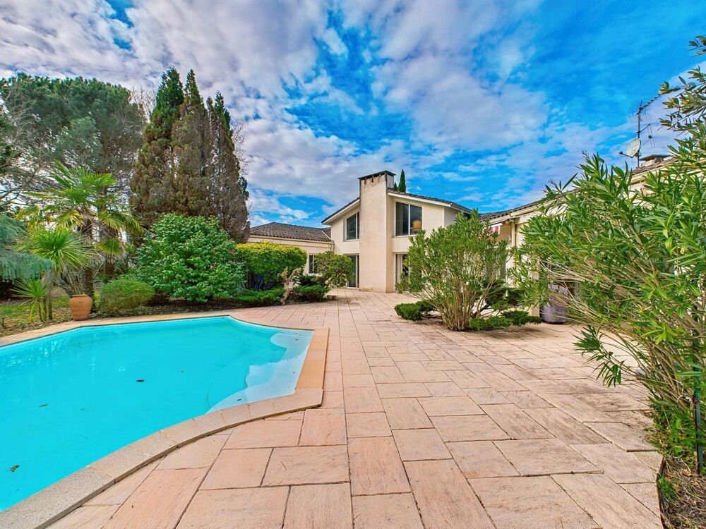 � vendre  Maison Saint-Jean-d'Illac (33127)