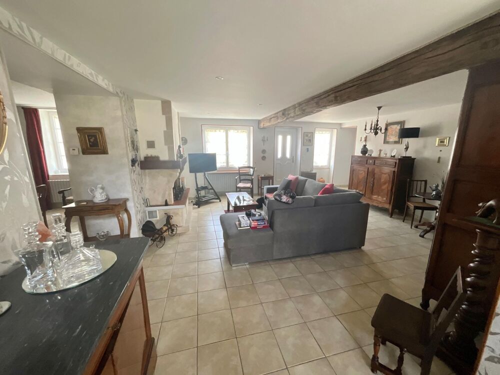 Vente Maison Maison au centre-ville de Mehun Sur Yevre Mehun-sur-yevre