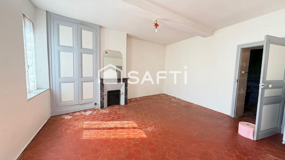 Maison rurale 6 pièces avec dépendance et cave voûtée  Terrain clos de 491 m²