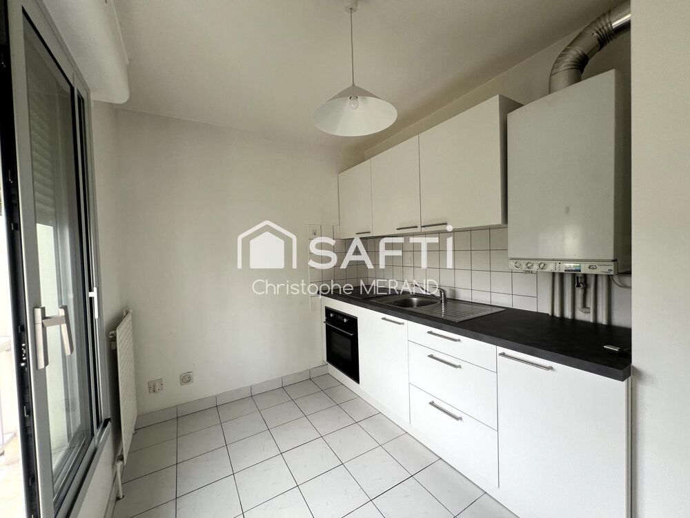 Dans le centre de chatellerault appartement sans Travaux