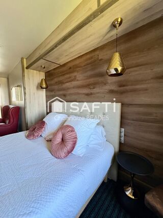  Maison � vendre 9 pi�ces 426 m�