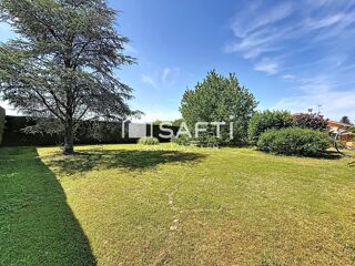 Vente Maison Plain-pied 162 m², 2100 m², sans vis-à-vis Montceaux