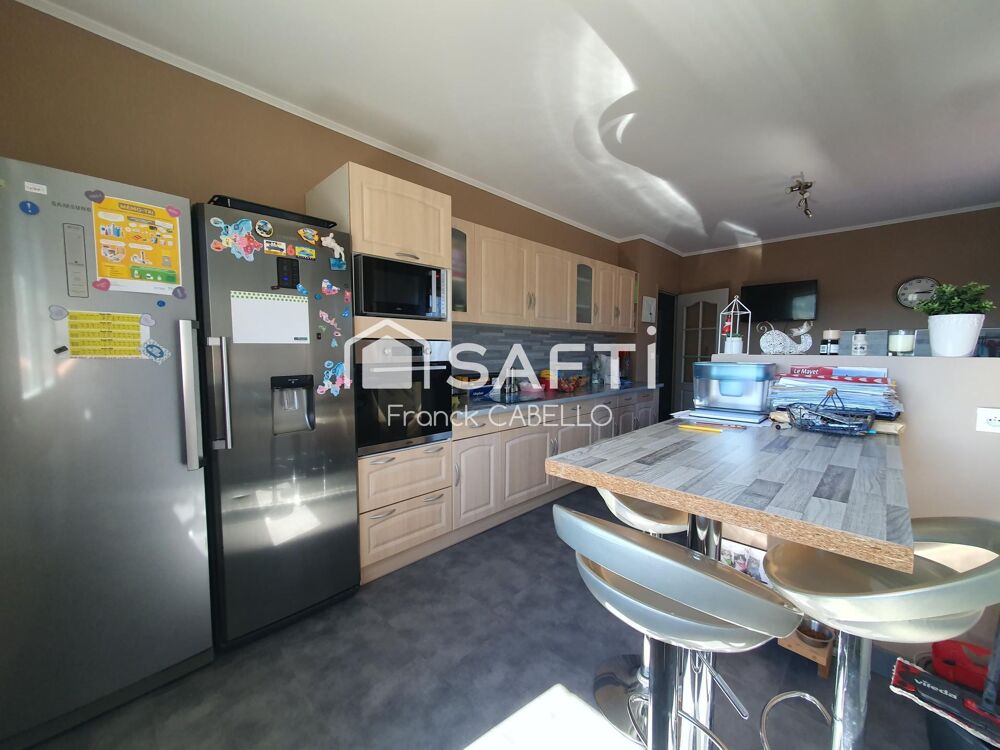 Vente Maison PAVILLON 186M² 5 CHAMBRES SANS TRAVAUX Le mayet-de-montagne