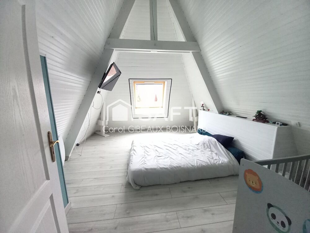 Vente Maison Pavillon familial 6 chambres avec garage et beau terrain arboré Cloyes-sur-le-loir