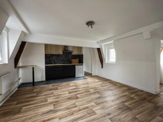  Appartement à louer 2 pièces 41 m²