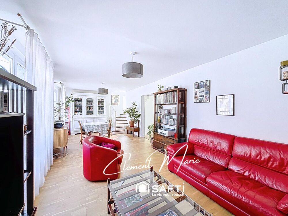 Vente Maison Maison individuelle de 156 m2 avec 5 chambres sur un terrain de 398 m2, garage et dépendance. Combs-la-ville