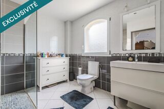  Maison à vendre 7 pièces 207 m²