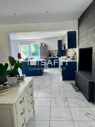  Maison à vendre 7 pièces 166 m²