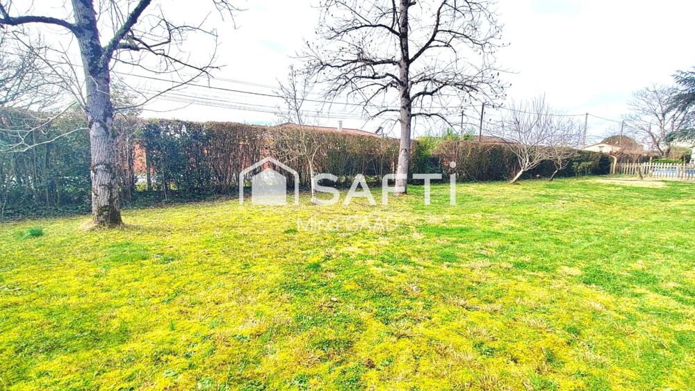 Vente Terrain Terrain 1600m2 plat proche commodités NÉGOCIABLE Saint-sulpice-la-pointe