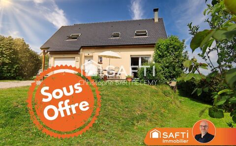   Pavillon de 2003 de 3 chambres, 1 bureau avec garage. Maison - 5 pi�ce(s) - 101 m�