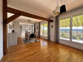 Vente Maison Maison T5 avec piscine aux portes de Besançon Chemaudin