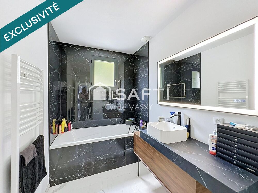 Vente Maison Maison individuelle de plain-pied, garage double avec bureau, terrasses et jardin Warmeriville