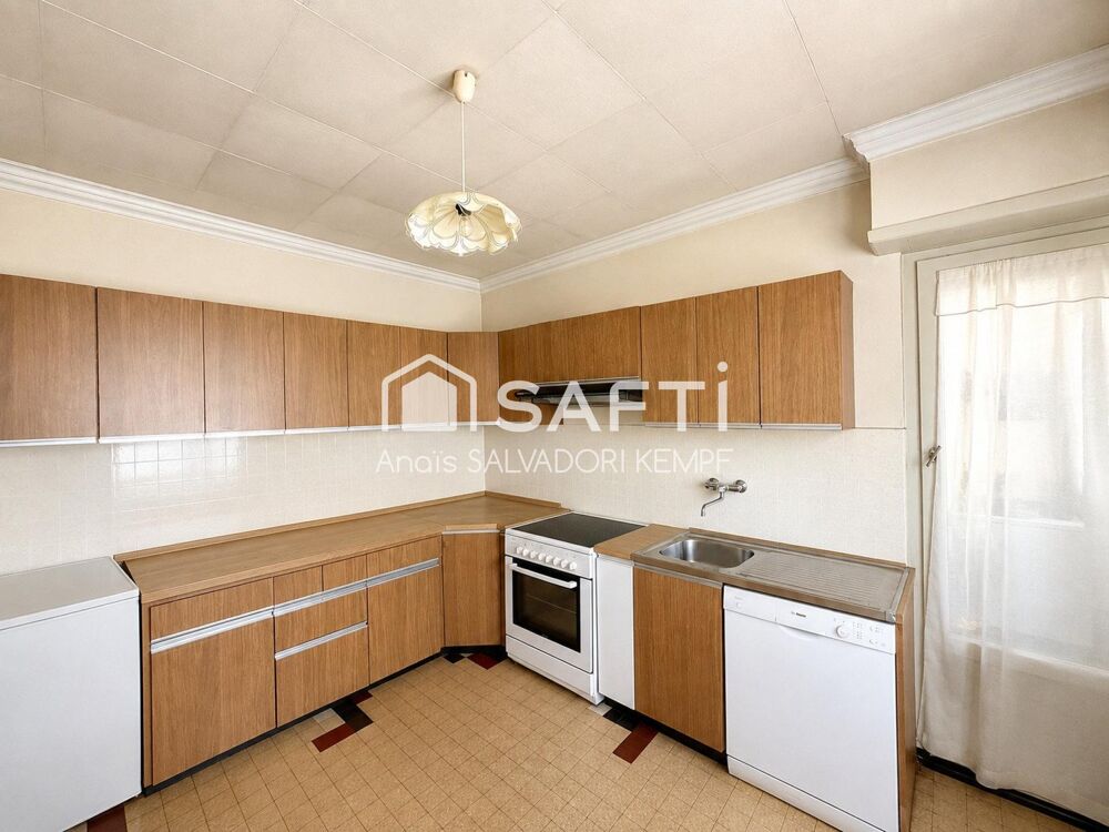 Vente Appartement T4 100m² dernier étage, ascenseur,GARAGE CAVE GRENIER Strasbourg