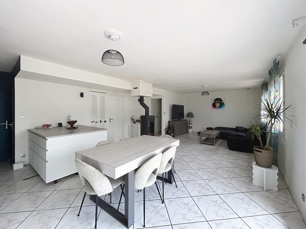 Vente Maison MAISON 4 PIÈCES  - PROCHE DES COMMODITÉS Estrablin