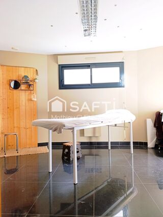  Immeuble à vendre 260 m²