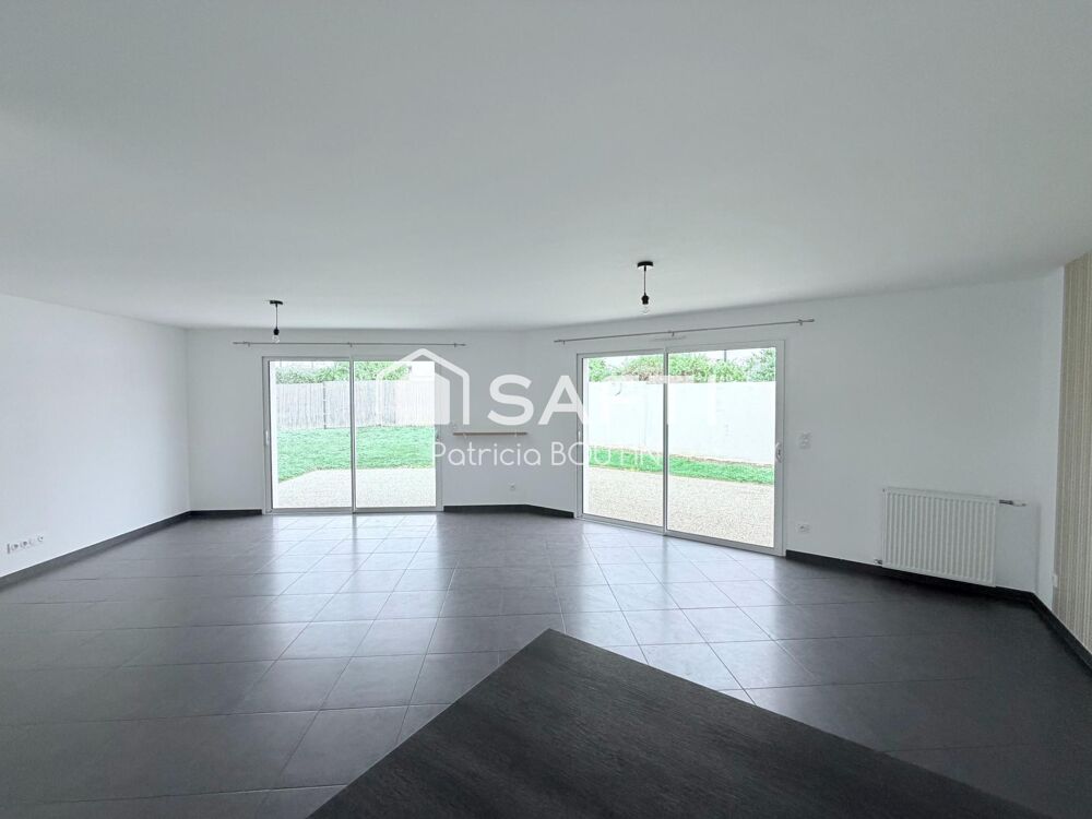 Vente Maison PAVILLON DE PLAIN PIED 4 CHAMBRES DONT UNE SUITE PARENTALE ET GARAGE A NIORT ! Niort