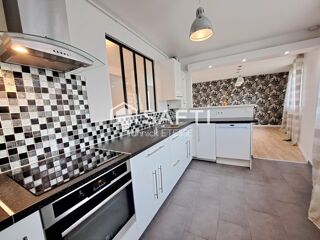  Appartement � vendre 4 pi�ces 97 m�