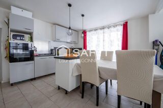  Maison  vendre 4 pices 90 m