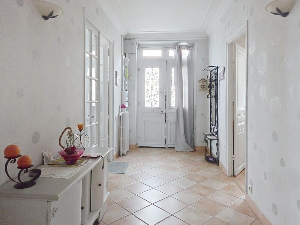 Vente Maison MAISON FAMILIALE  - CALME, VOLUMES ET ACCÈS PARIS Freneuse