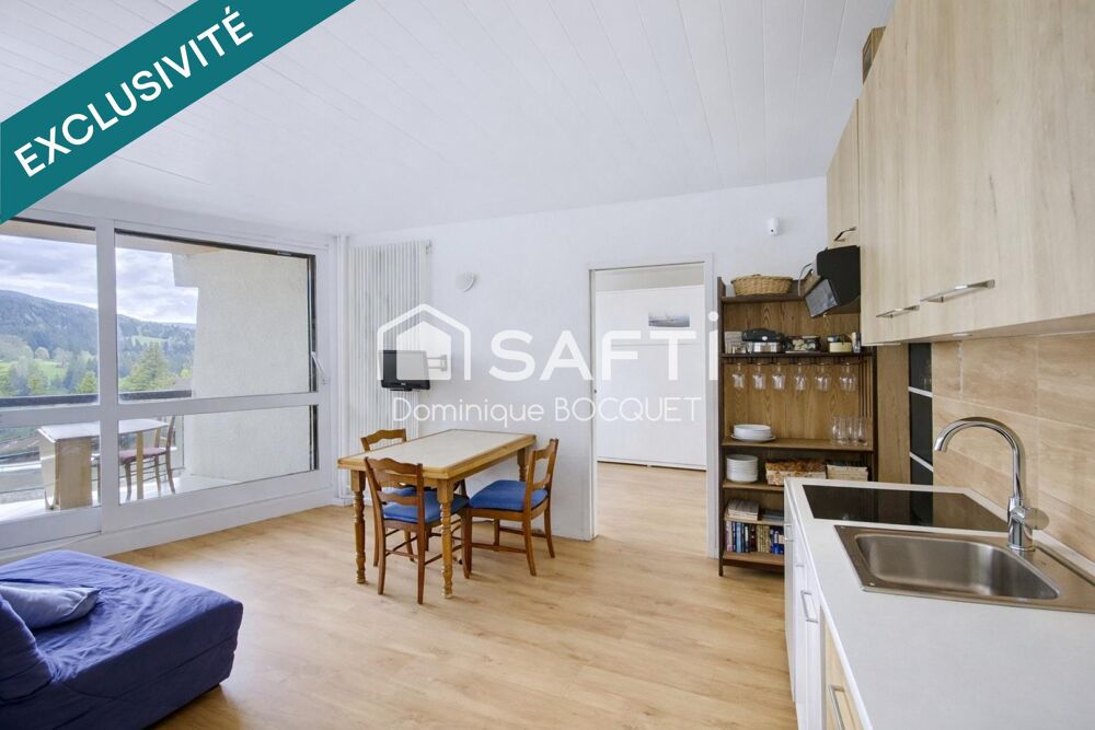 T3, 43 m2, plein sud, au pied des pistes.