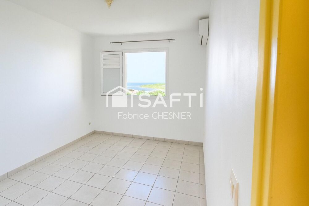 APPARTEMENT T4 VUE MER