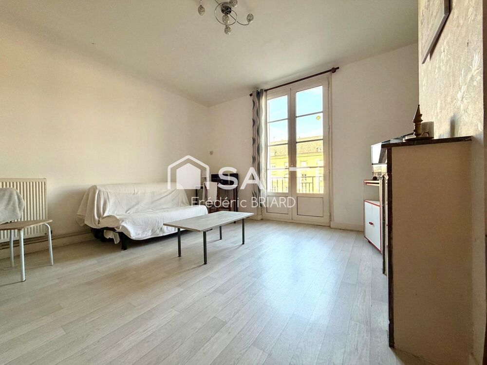 Vente Appartement Saumur, entre les ponts. T2 + cave + cour commune Saumur