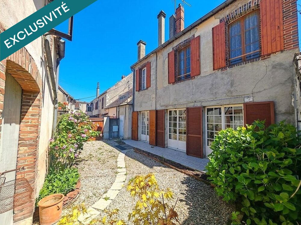 Maison bourgeoise avec dépendances et terrain