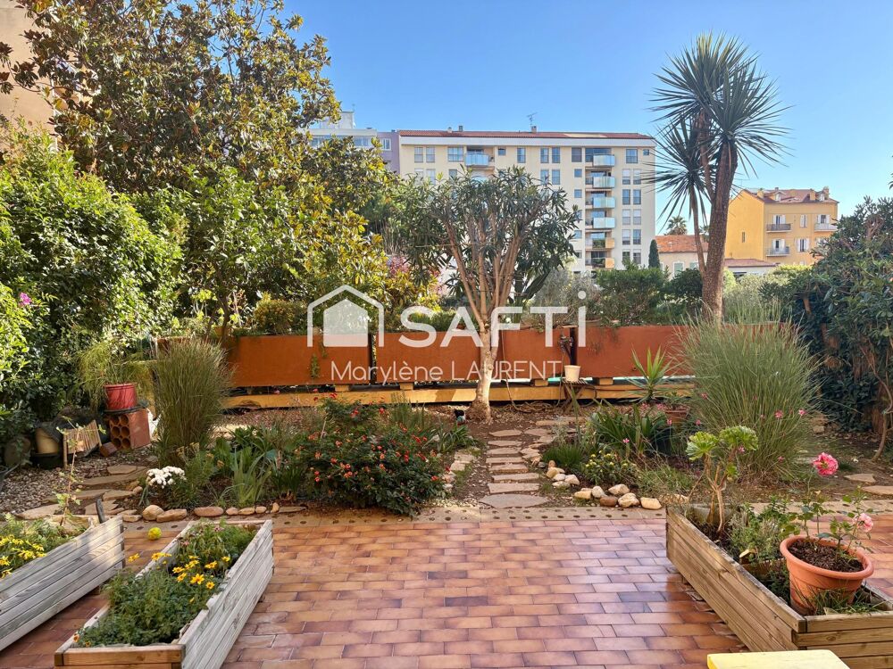 Vente Appartement Jardin , résidence avec piscine , pétanque , tennis , 1 cave Hyeres