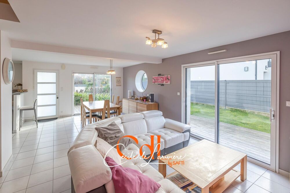 Superbe contemporaine vue mer sur Roscoff, au calme et fond d'impasse !