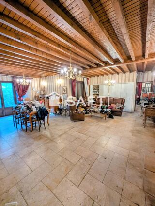  Maison � vendre 8 pi�ces 250 m�