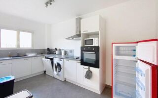  Maison  vendre 8 pices 210 m