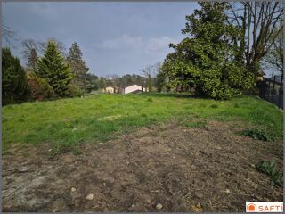  Terrain à vendre 985 m²