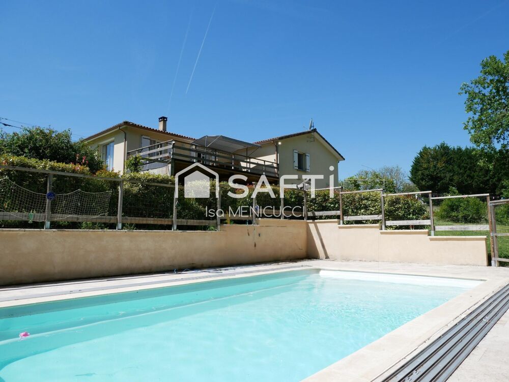 Bel ensemble de deux maisons avec piscine