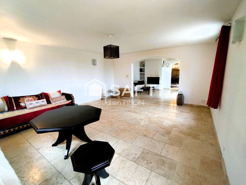SUPERBE Villa de 186 m² dans le LUBERON