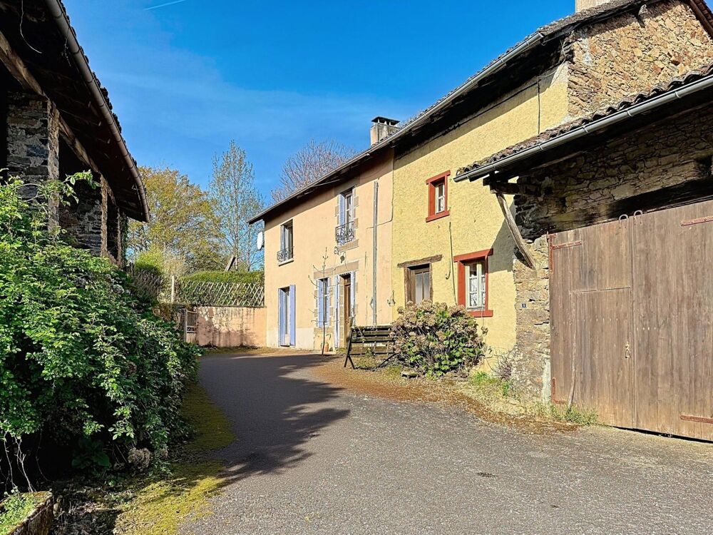 Ensemble en pierre , maison damis et grange incluses !