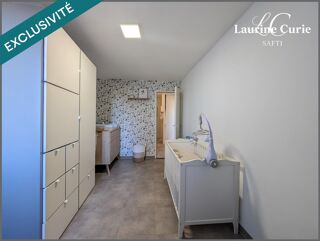  Immeuble à vendre 383 m²