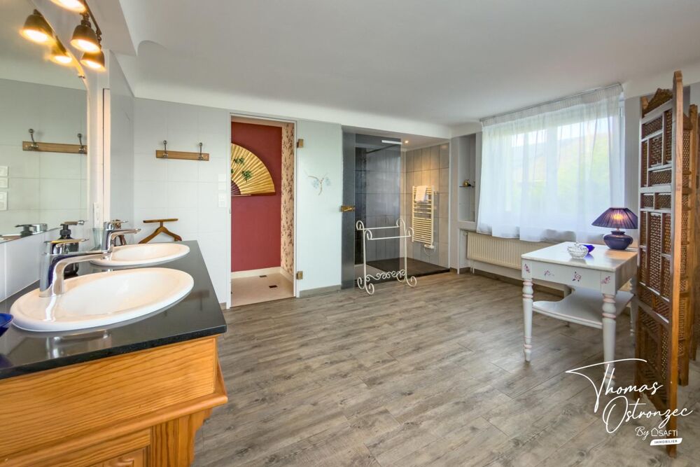 Vente Maison Demeure de charme 600m², 8 chambres sur 3 hectares Port-sainte-marie