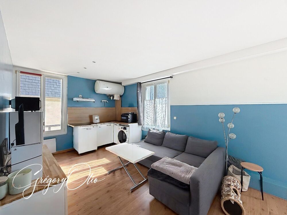 Studio à 300 mètres de la mer et au pied des commerces