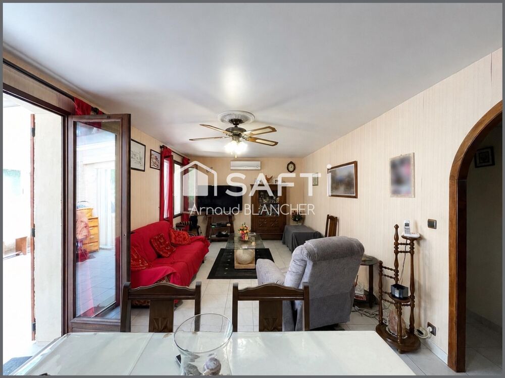 Vente Maison A quelques minutes de l'Espagne, charmante maison dans quartier résidentiel au pied de la colline de Cerbère. Cerbere