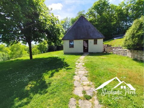   Maison de charme avec toit en chaume  Peyrelevade  quipements de qualit et cadre idyllique ! Maison - 4 pice(s) - 120 m