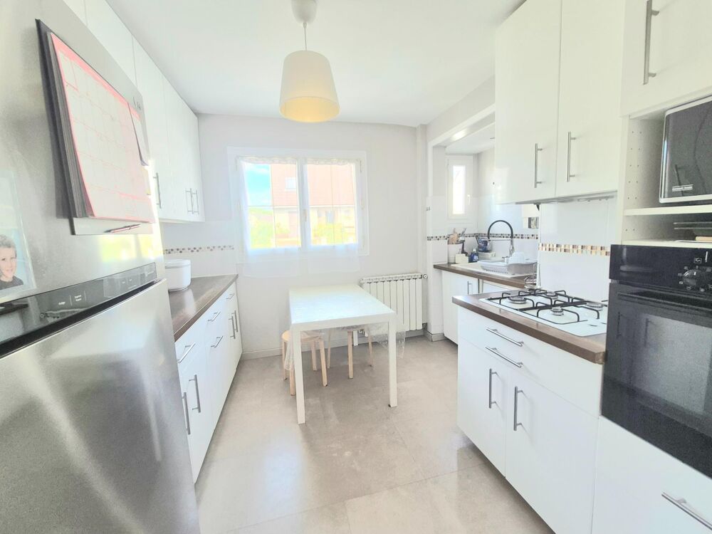 Vente Maison BELLE MAISON PLAIN PIED AVEC UN GROS POTENTIEL D EXTENSION Pontault-combault