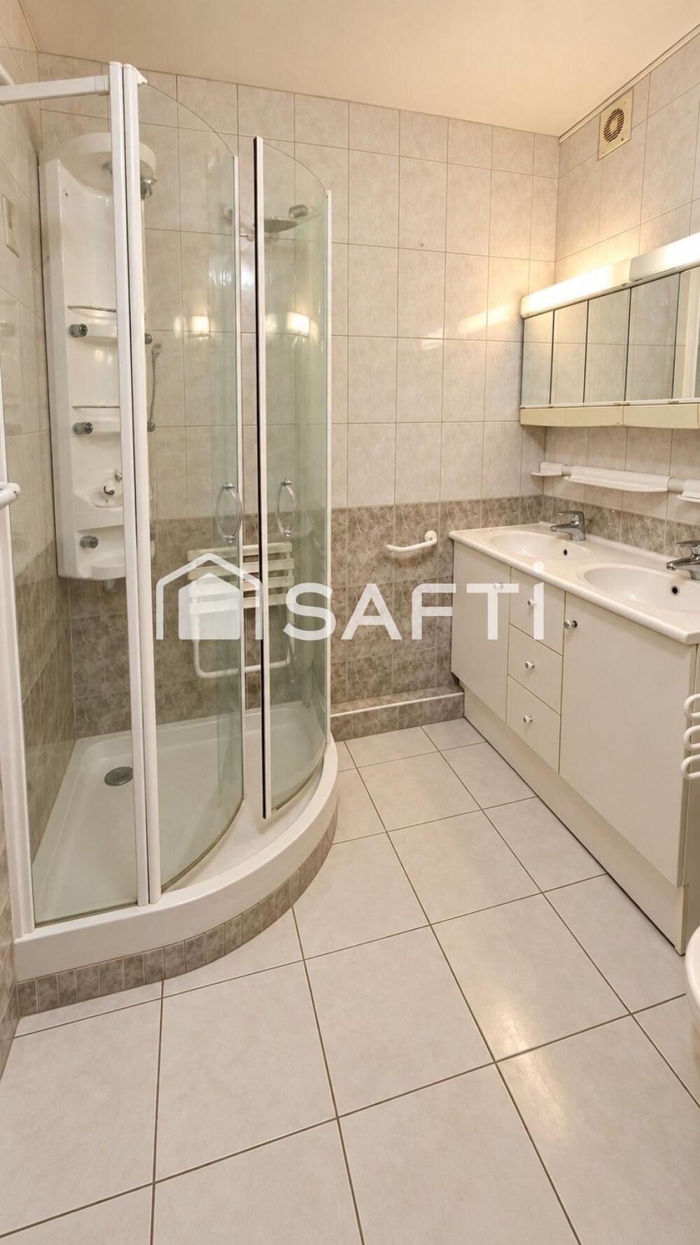 Vente Appartement Appartement 104m2 avec séchoir et cave sécurisée Poitiers