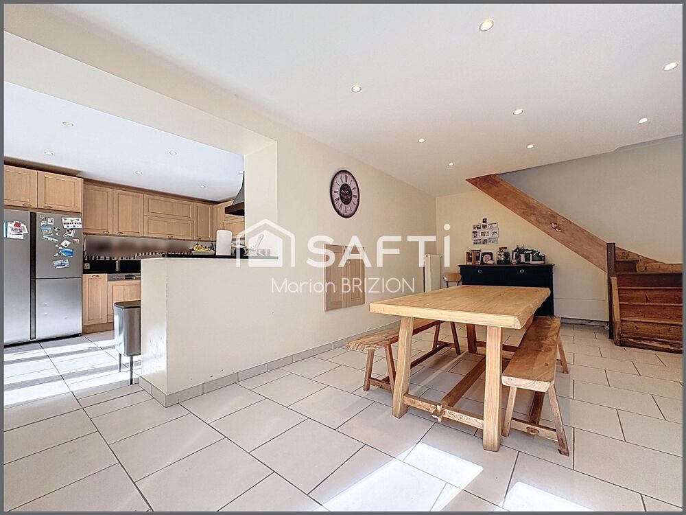 � vendre  Maison Courcelles-Sapicourt (51140)